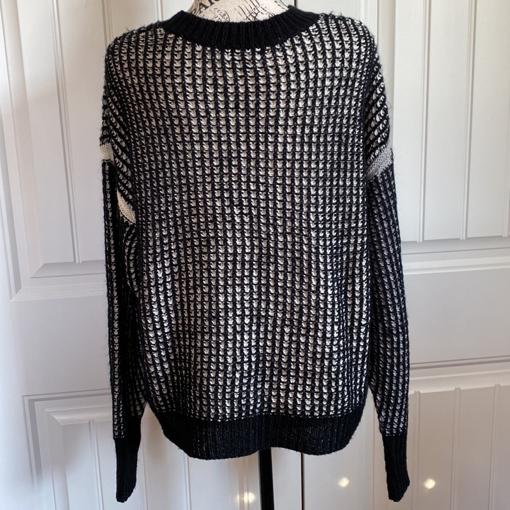 Window Pane Knit Sweater - Picture 4 of 7